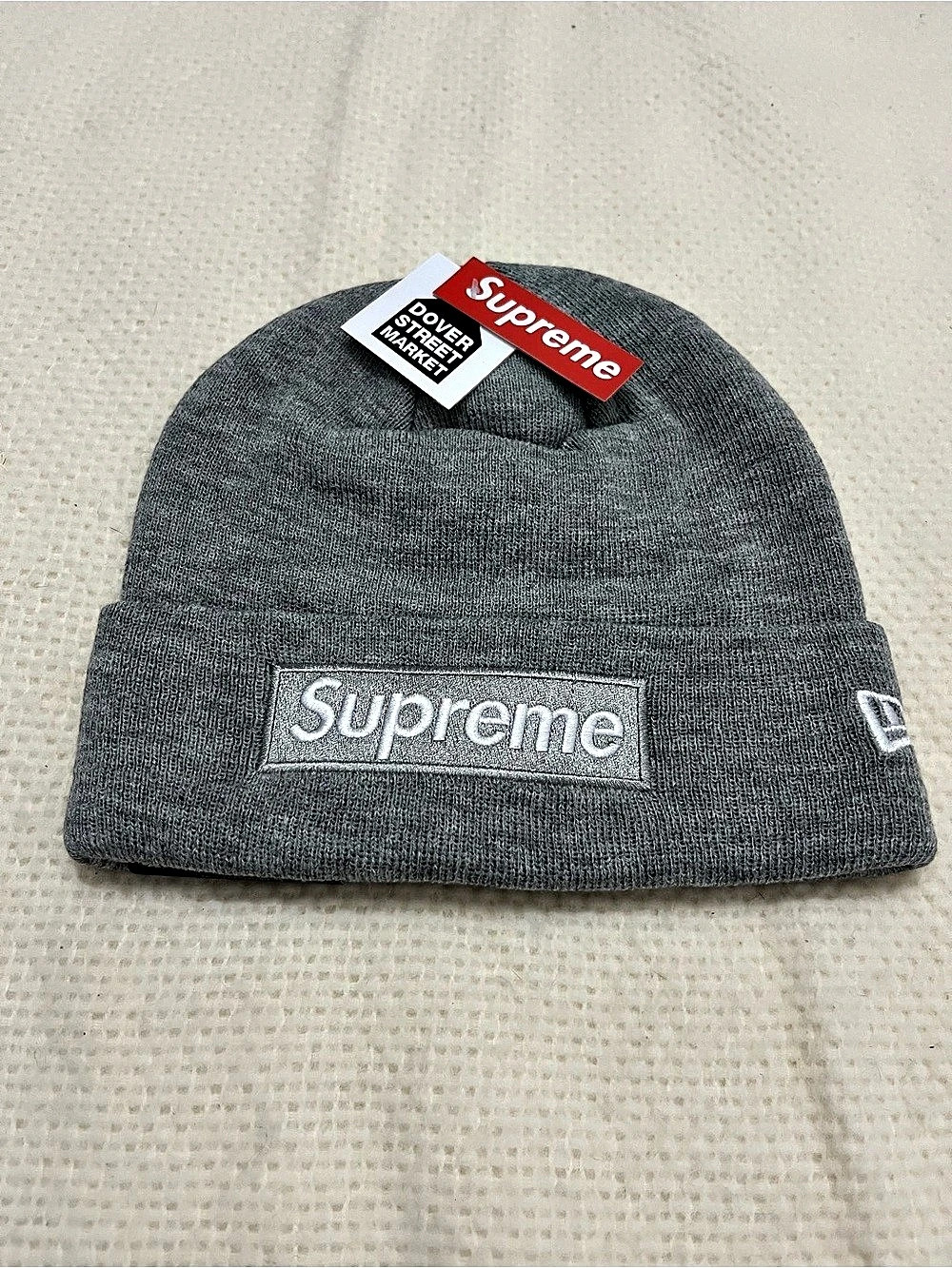 Supreme x New Era Box Logo Beanie Gray